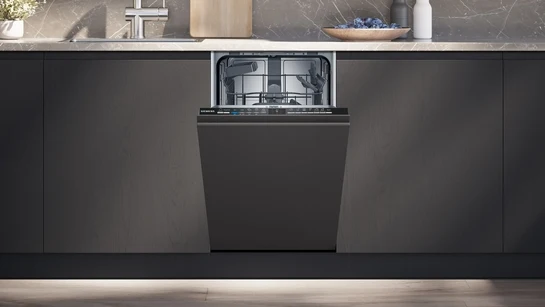 iQ100 Vollintegrierter Geschirrspüler 45 cm SR61HX16KE